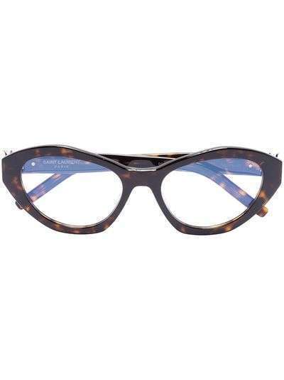 Saint Laurent Eyewear очки в оправе 'кошачий глаз' черепаховой расцветки