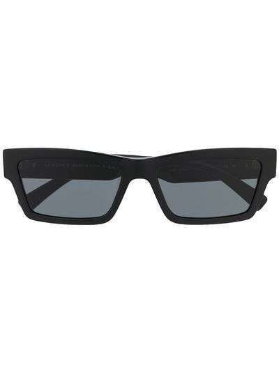 Versace Eyewear солнцезащитные очки в квадратной оправе с логотипом