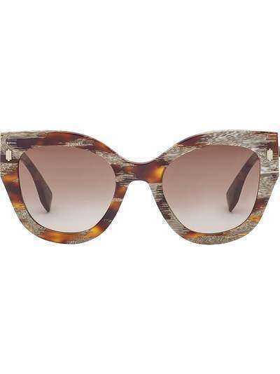 Fendi солнцезащитные очки в оправе 'кошачий глаз'