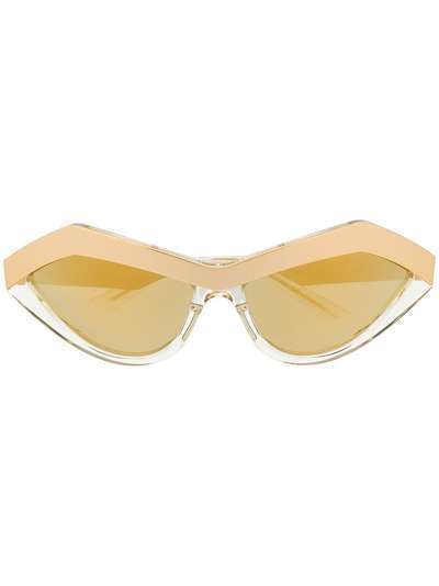 Bottega Veneta Eyewear солнцезащитные очки в многоугольной оправе 'кошачий глаз'