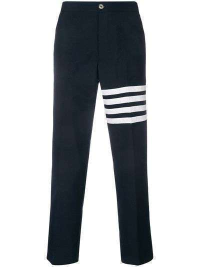 Thom Browne брюки чинос с прорезными карманами и 4 полосками