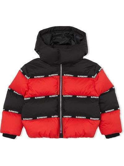 Burberry Kids пуховик с логотипом