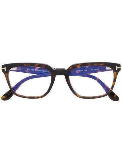 Tom Ford Eyewear очки в прямоугольной оправе FT5626B51052