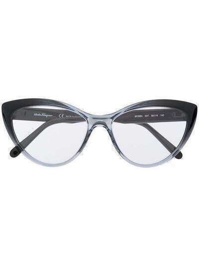 Salvatore Ferragamo солнцезащитные очки в оправе 'кошачий глаз' SF2853