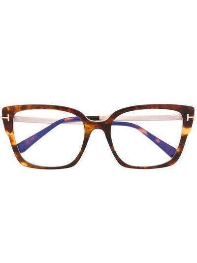 Tom Ford Eyewear классические очки wayfarer TF5579B