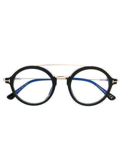 Tom Ford Eyewear очки в круглой оправе TF5596B
