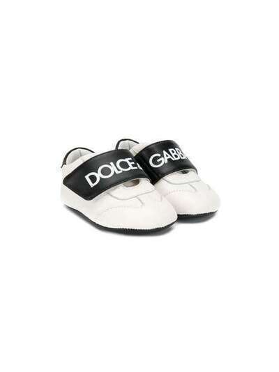 Dolce & Gabbana Kids пинетки с принтом DK0104AB793