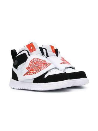 Nike Kids кроссовки Sky Air Jordan BQ7196