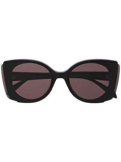 Alexander McQueen Eyewear массивные солнцезащитные очки в круглой оправе 611099J0740