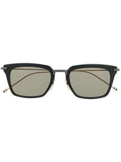 Thom Browne Eyewear солнцезащитные очки Wayfarer TBS916