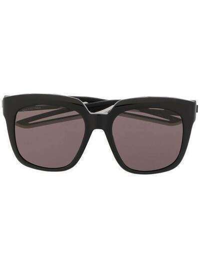 Balenciaga Eyewear солнцезащитные очки в массивной квадратной оправе BB0025S