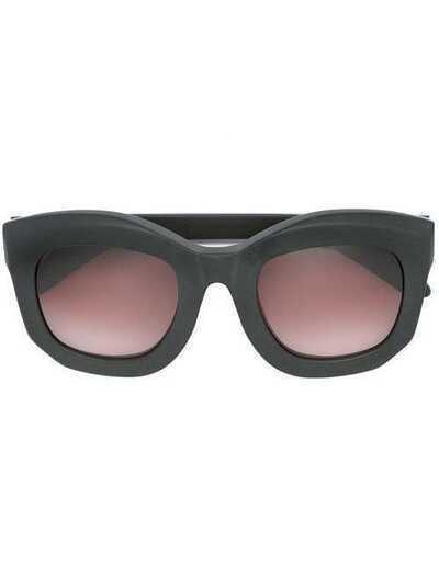 Kuboraum солнцезащитные очки в стиле оверсайз KRS0B2BM000000SP