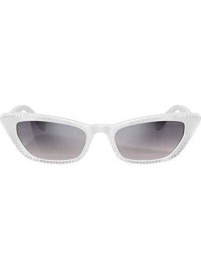 Miu Miu Eyewear солнцезащитные очки в декорированной оправе 'кошачий глаз' MU10US142GR0