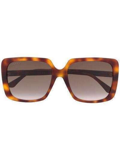 Gucci Eyewear солнцезащитные очки в массивной оправе GG0728SA002