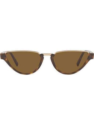 Versace Eyewear солнцезащитные очки в оправе 'кошачий глаз' VE437010873