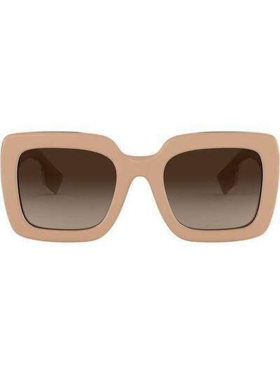 Burberry Eyewear солнцезащитные очки в массивной квадратной оправе BE4284379313
