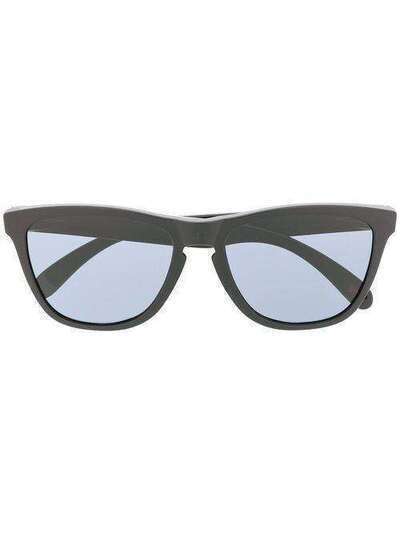 Oakley солнцезащитные очки Holbrook трапецивидной формы OO90139013