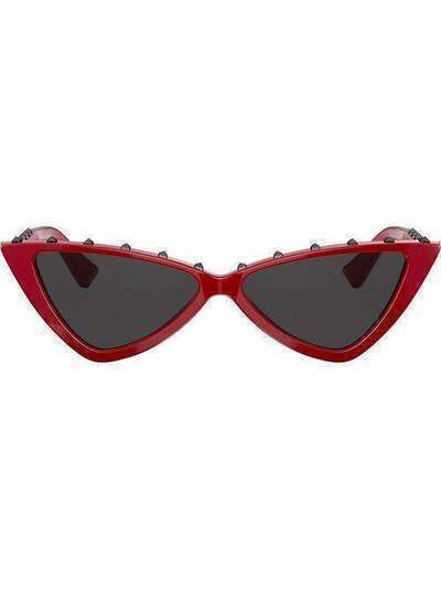 Valentino Eyewear солнцезащитные очки Rockstud в оправе 'кошачий глаз' VA4064511087