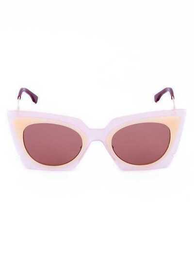 Fendi Eyewear солнцезащитные очки в оправе 'кошачий глаз' FF0117S