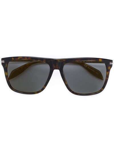 Alexander McQueen Eyewear солнцезащитные очки в объемной оправе AM0106S