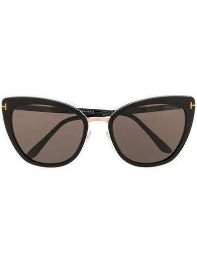 Tom Ford Eyewear солнцезащитные очки 'кошачий глаз' в массивной оправе FT0717S