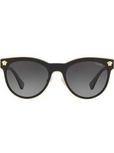 Versace Eyewear солнцезащитные очки 'Phantos' в круглой оправе VE21981002T3