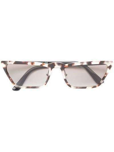 Prada Eyewear солнцезащитные очки в прямоугольной оправе SPR19U