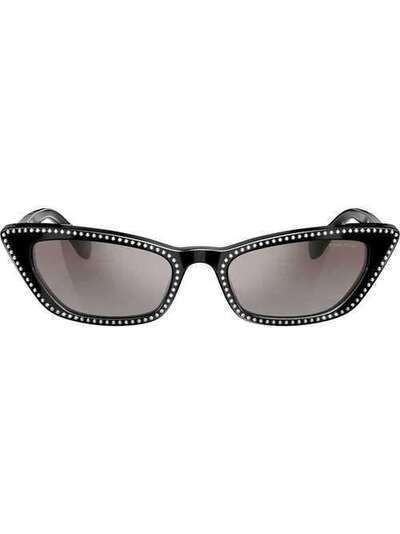 Miu Miu Eyewear солнцезащитные очки в декорированной оправе 'кошачий глаз' MU10US1415O0