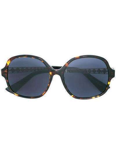 Dior Eyewear солнцезащитные очки 'Diorama 8F' DIORAMA8F