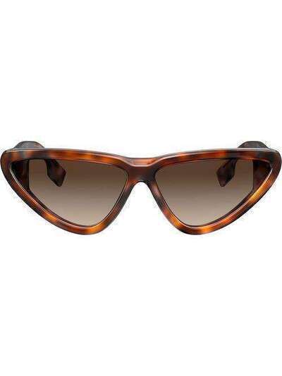 Burberry Eyewear солнцезащитные очки в оправе 'кошачий глаз' BE429233163B