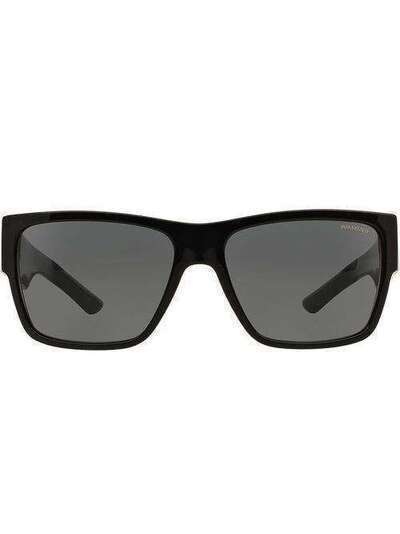 Versace Eyewear солнцезащитные очки 'Cornici' в квадратной оправе VE4296GB181