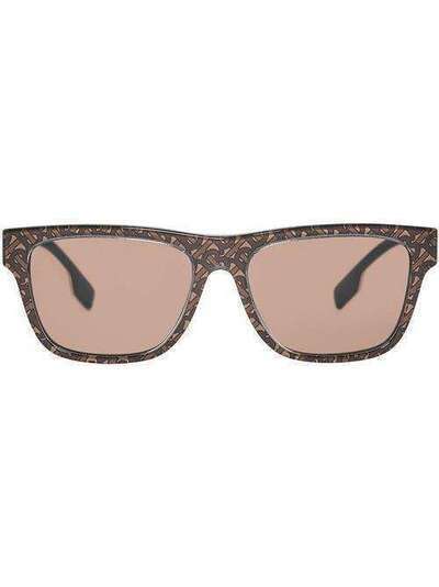 Burberry Eyewear солнцезащитные очки в квадратной оправе с монограммой 4080722