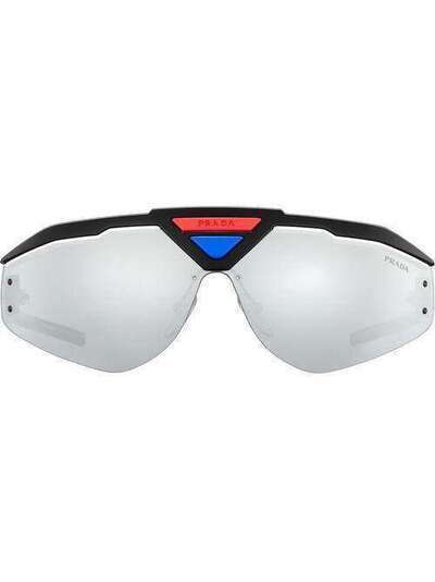 Prada Eyewear солнцезащитные очки Runway SPR69VE460