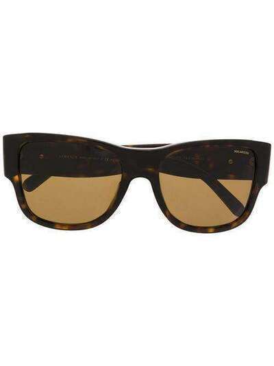 Versace Eyewear солнцезащитные очки с поляризованными линзами VE4275