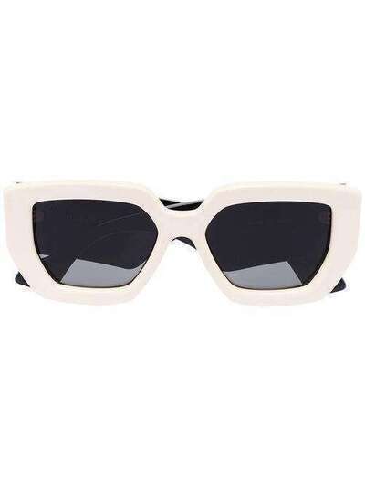 Gucci Eyewear солнцезащитные очки в прямоугольной оправе GG0630S001