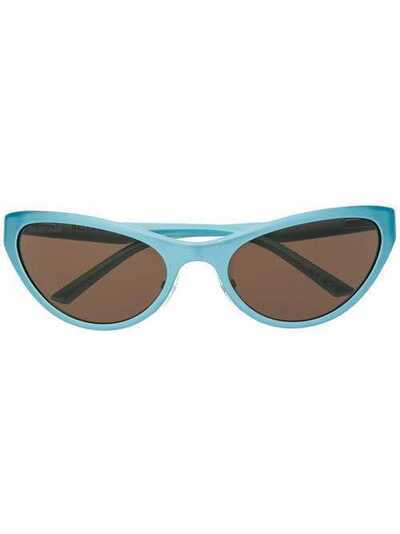 Balenciaga Eyewear солнцезащитные очки в оправе 'кошачий глаз' 595318T0026