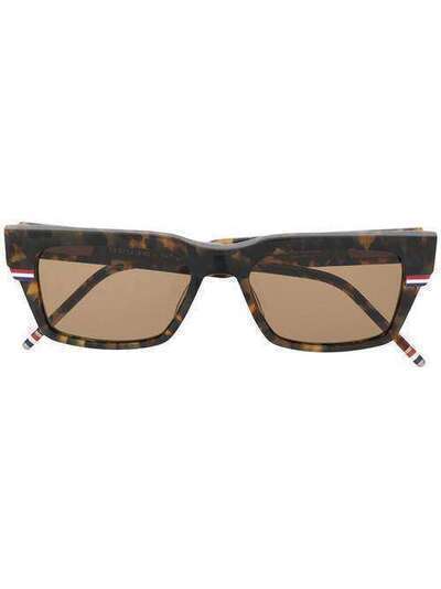 Thom Browne Eyewear солнцезащитные очки в прямоугольной оправе TBX714A02
