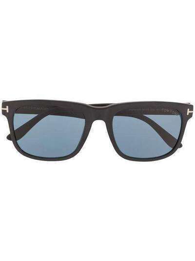 Tom Ford Eyewear солнцезащитные очки в квадратной оправе FT0775S
