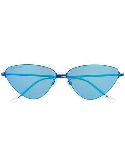 Balenciaga Eyewear солнцезащитные очки в треугольной оправе BB0015S