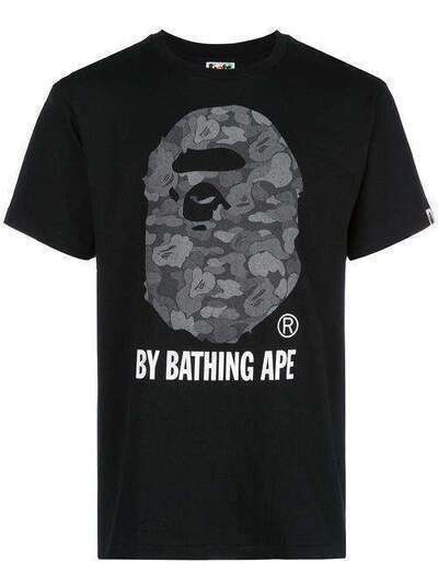 BAPE футболка с графичным принтом M110041DBKX