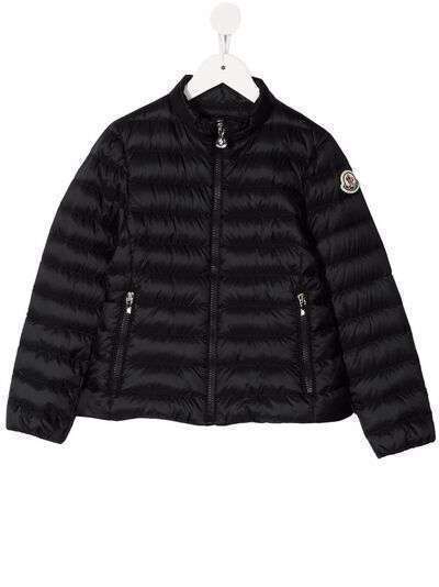 Moncler Enfant пуховик с нашивкой-логотипом