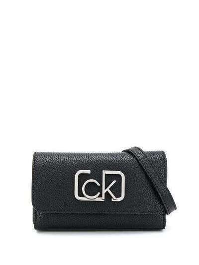 Calvin Klein поясная сумка с металлическим логотипом K60K606048