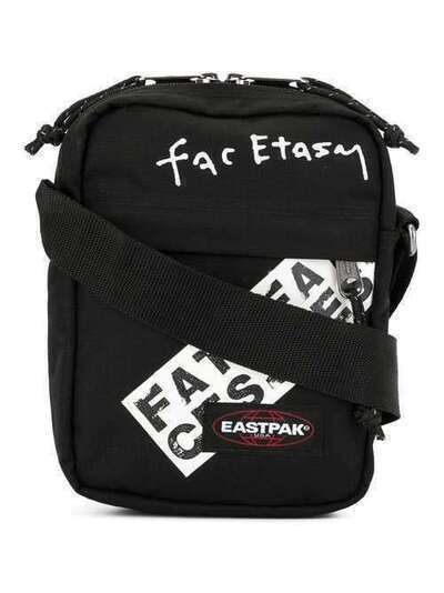 Facetasm сумка на плечо Eastpak FNTBAGU02
