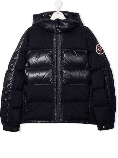 Moncler Enfant пуховик с нашивкой-логотипом