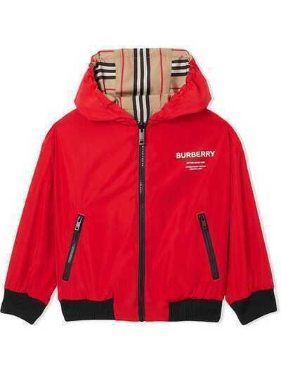 Burberry Kids двусторонняя куртка в полоску Icon Stripe с капюшоном 8013423