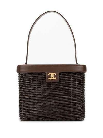 Chanel Pre-Owned плетеная сумка на плечо с логотипом CC 5648321