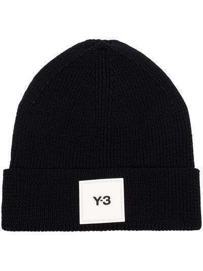 Y-3 шапка бини с нашивкой-логотипом