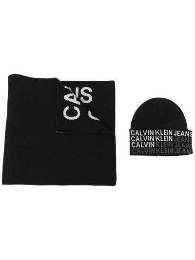 Calvin Klein комплект из шапки и шарфа с логотипом