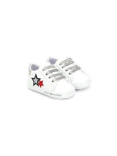 Tommy Hilfiger Junior кроссовки с нашивками T0A430594