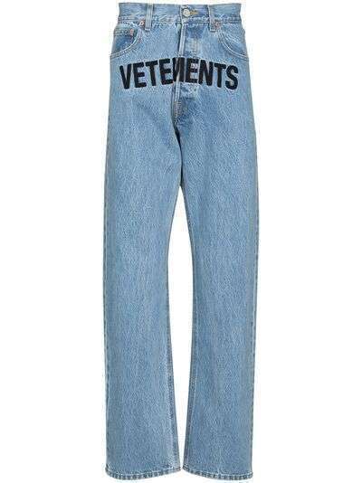 VETEMENTS джинсы с вышитым логотипом